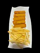 Palitos de pescado con patatas fritas 🐟🍟