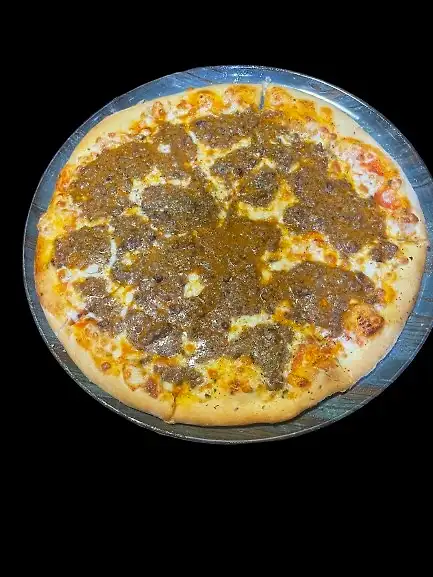 BOLOÑESA,  tomate, mozzarella, oregano, carne.