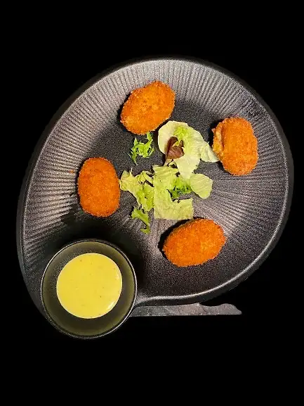 13.Croquetas caseras de pulpo 